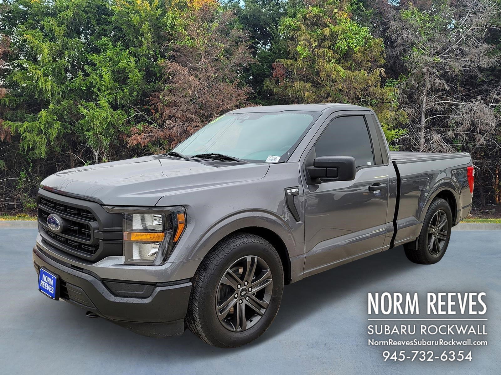 2023 Ford F-150 XL's photo