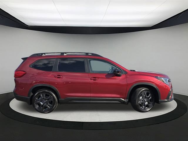 2025 Subaru Ascent Onyx Edition Touring photo 5