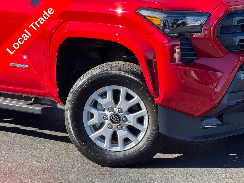 2024 Toyota Tacoma SR5 photo 2