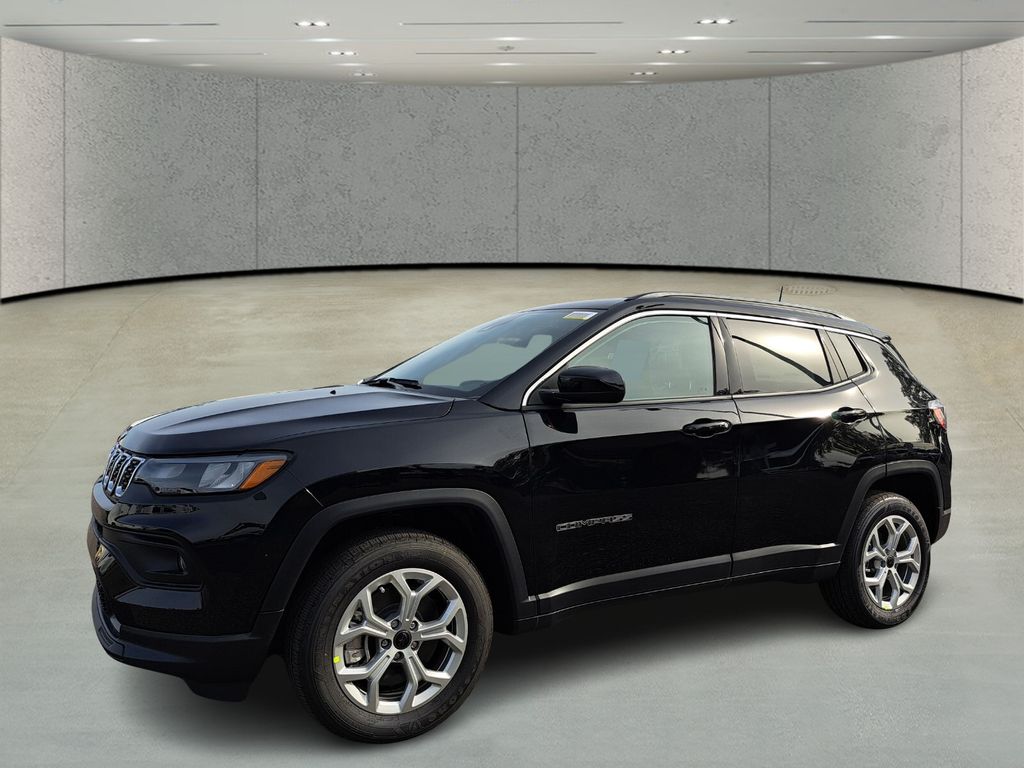 2026 Jeep Compass Latitude's photo