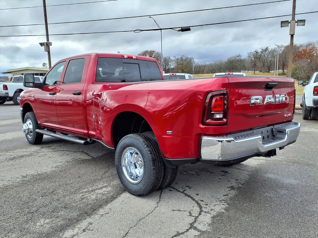 2026 Ram 3500 Tradesman photo 2