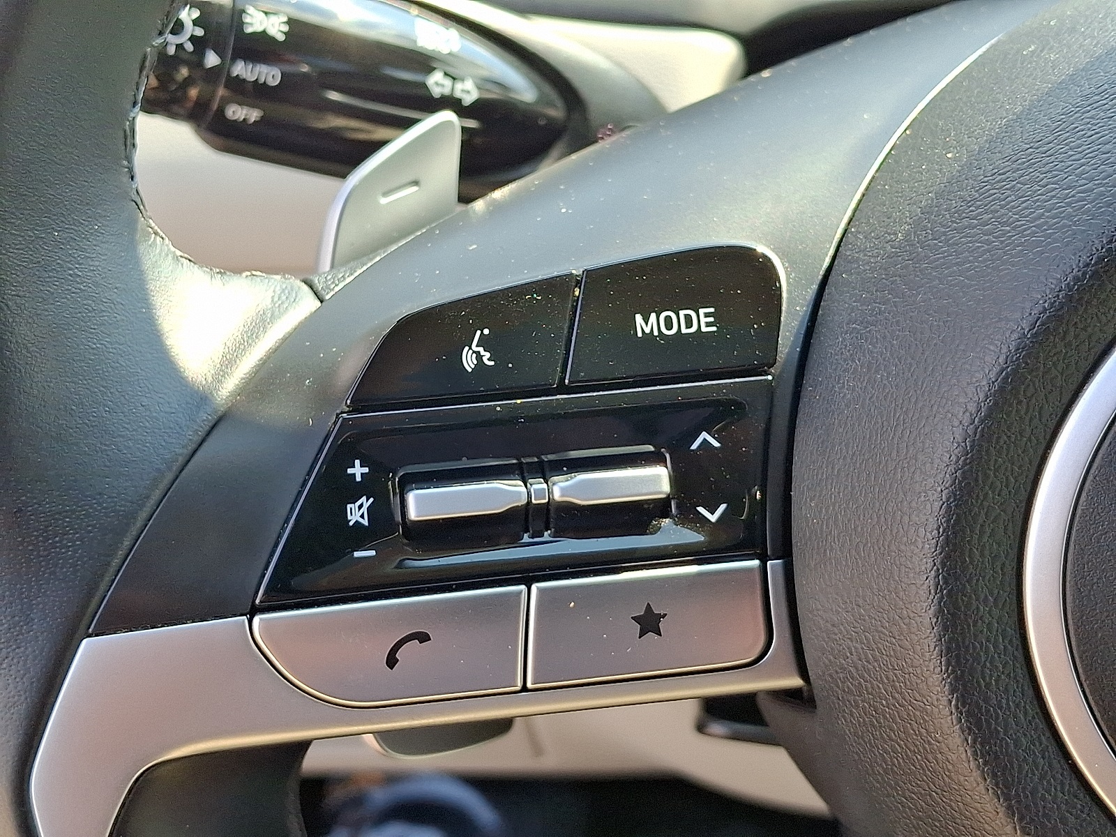 2022 Hyundai Tucson Hybrid Limited Sport photo 18