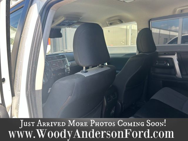 2021 Toyota 4Runner SR5 photo 7
