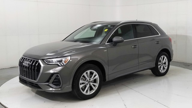 2022 Audi Q3 S line Premium Plus