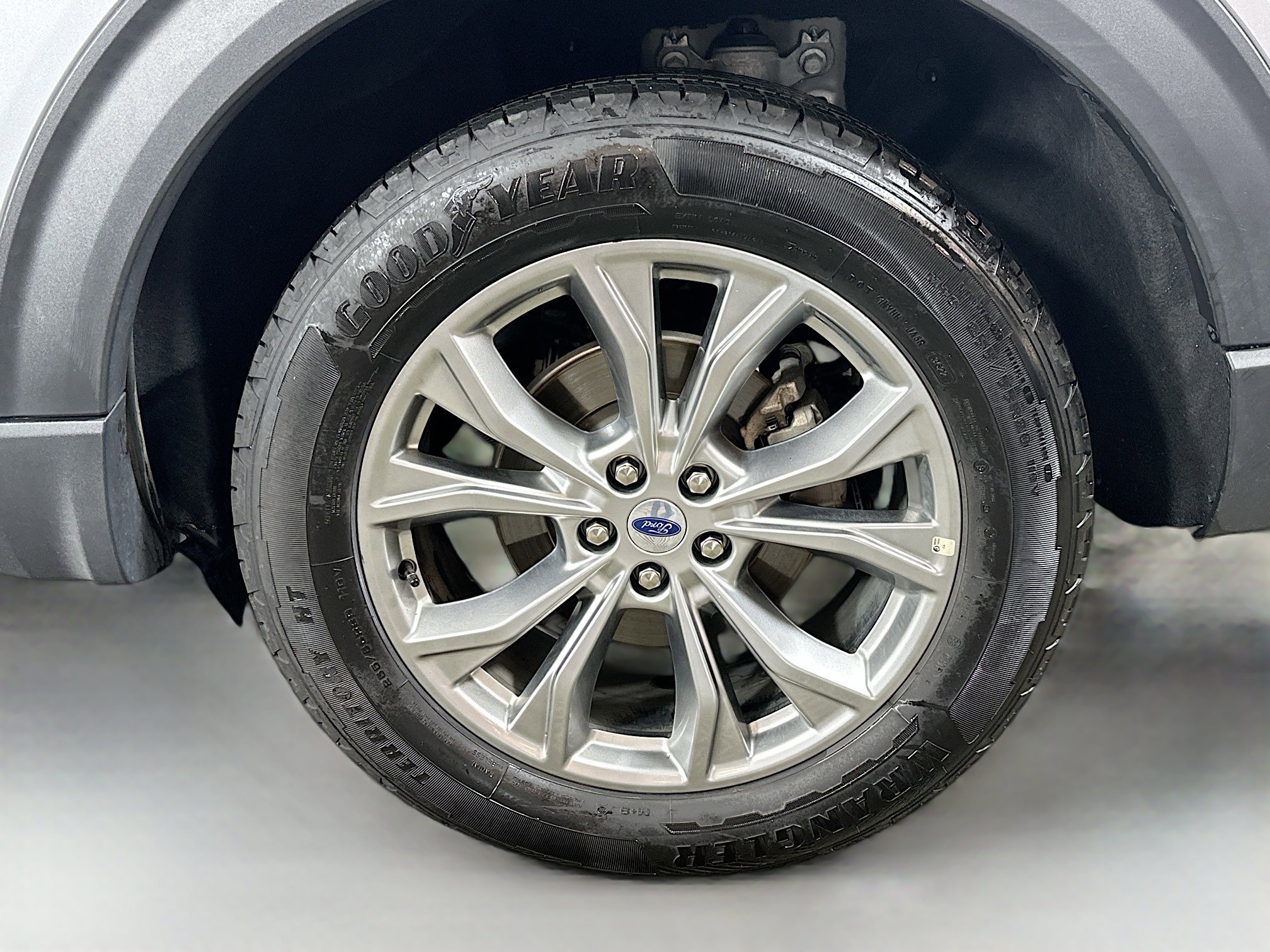 2023 Ford Explorer Limited photo 30