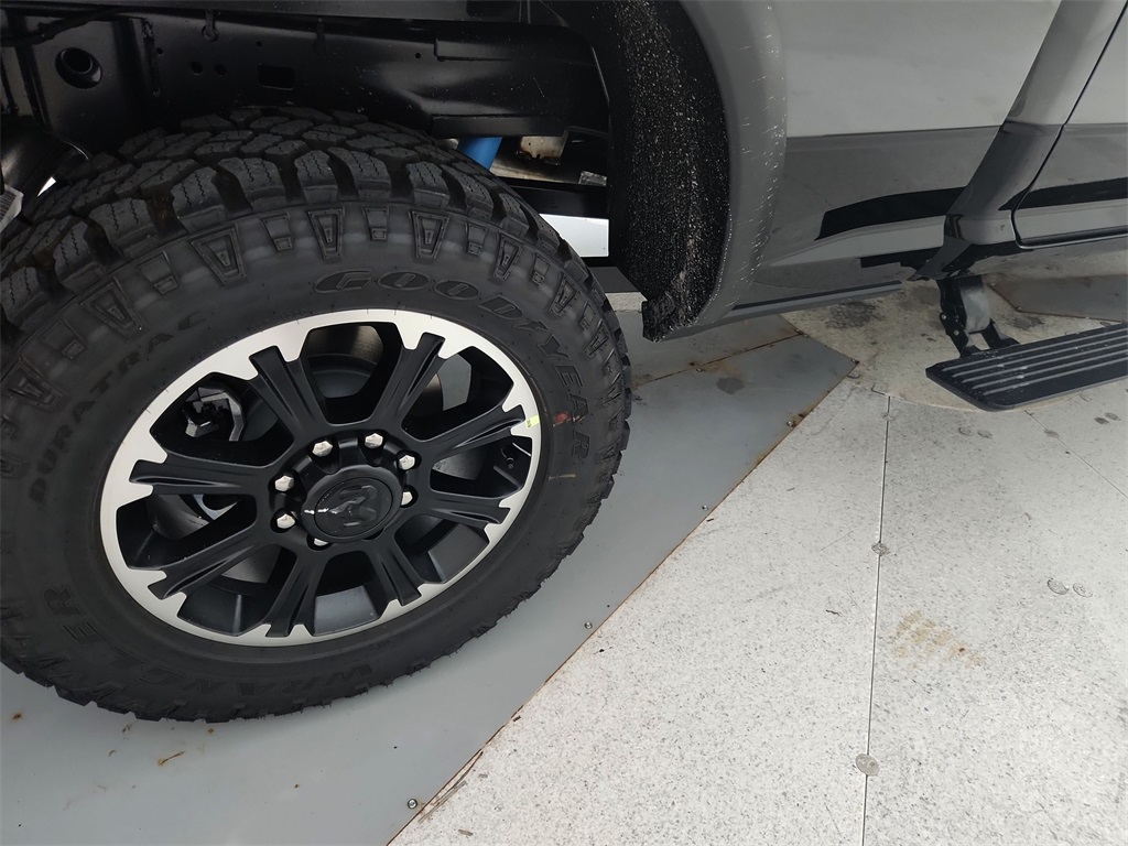 2025 Ram 2500 Power Wagon photo 31