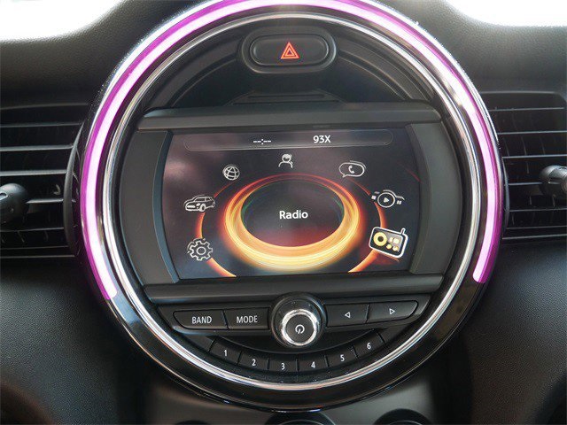 2018 Mini Cooper 2 Door Hardtop Base photo 17
