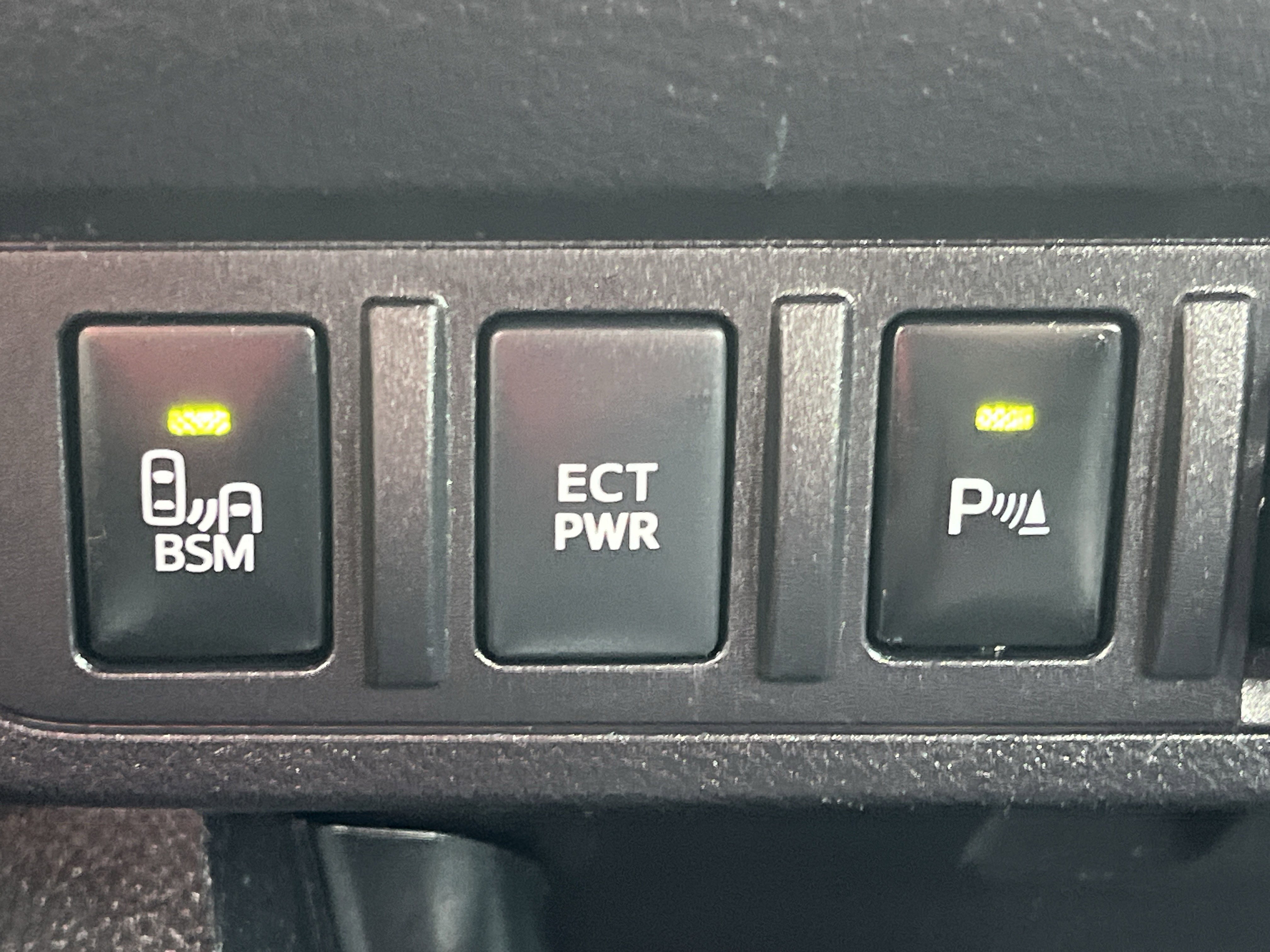 2019 Toyota Tacoma TRD Pro photo 3