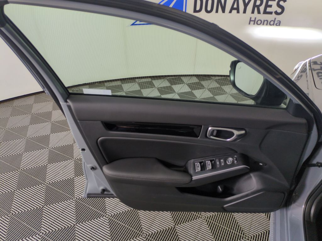 2026 Honda Civic Hybrid Sport Touring photo 10