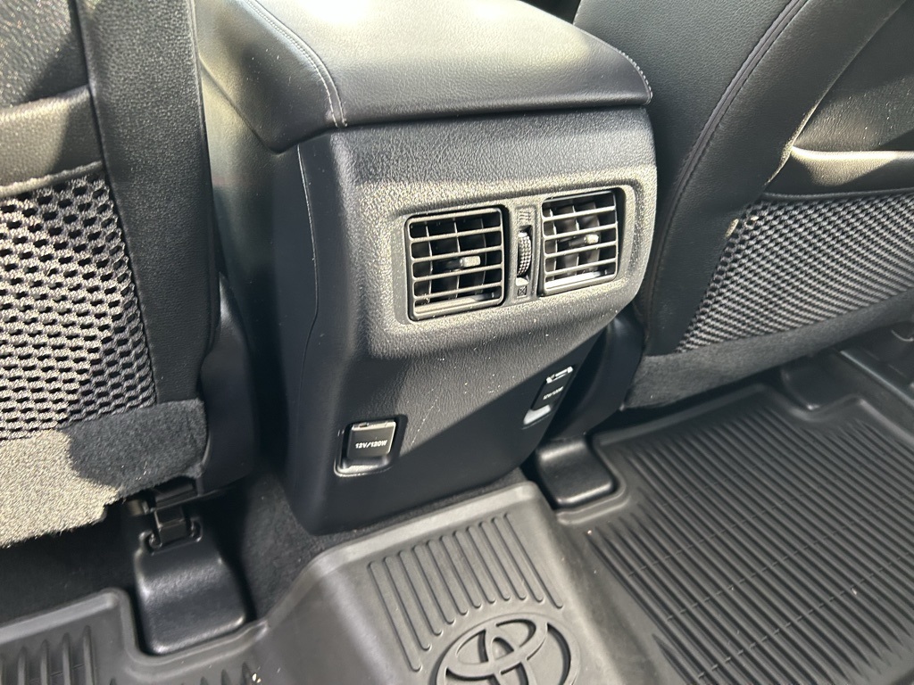 2019 Toyota 4Runner SR5 Premium photo 24