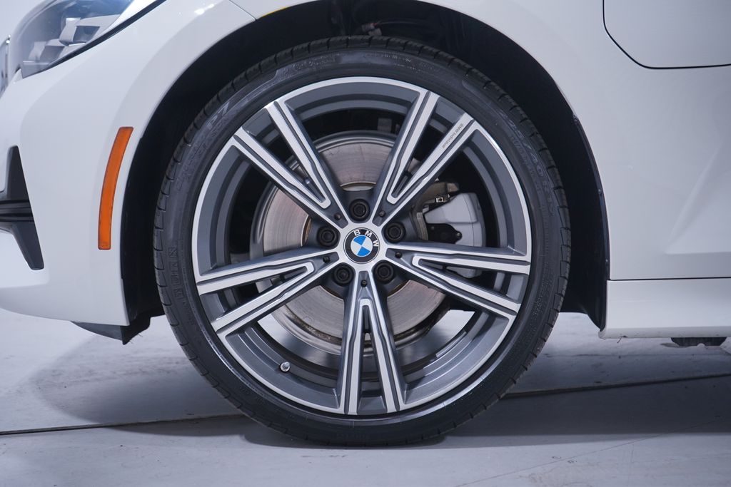 2021 Bmw 330e 3-Series photo 2