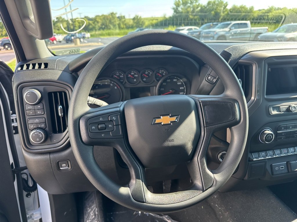 2026 Chevrolet Silverado 1500 Custom photo 29