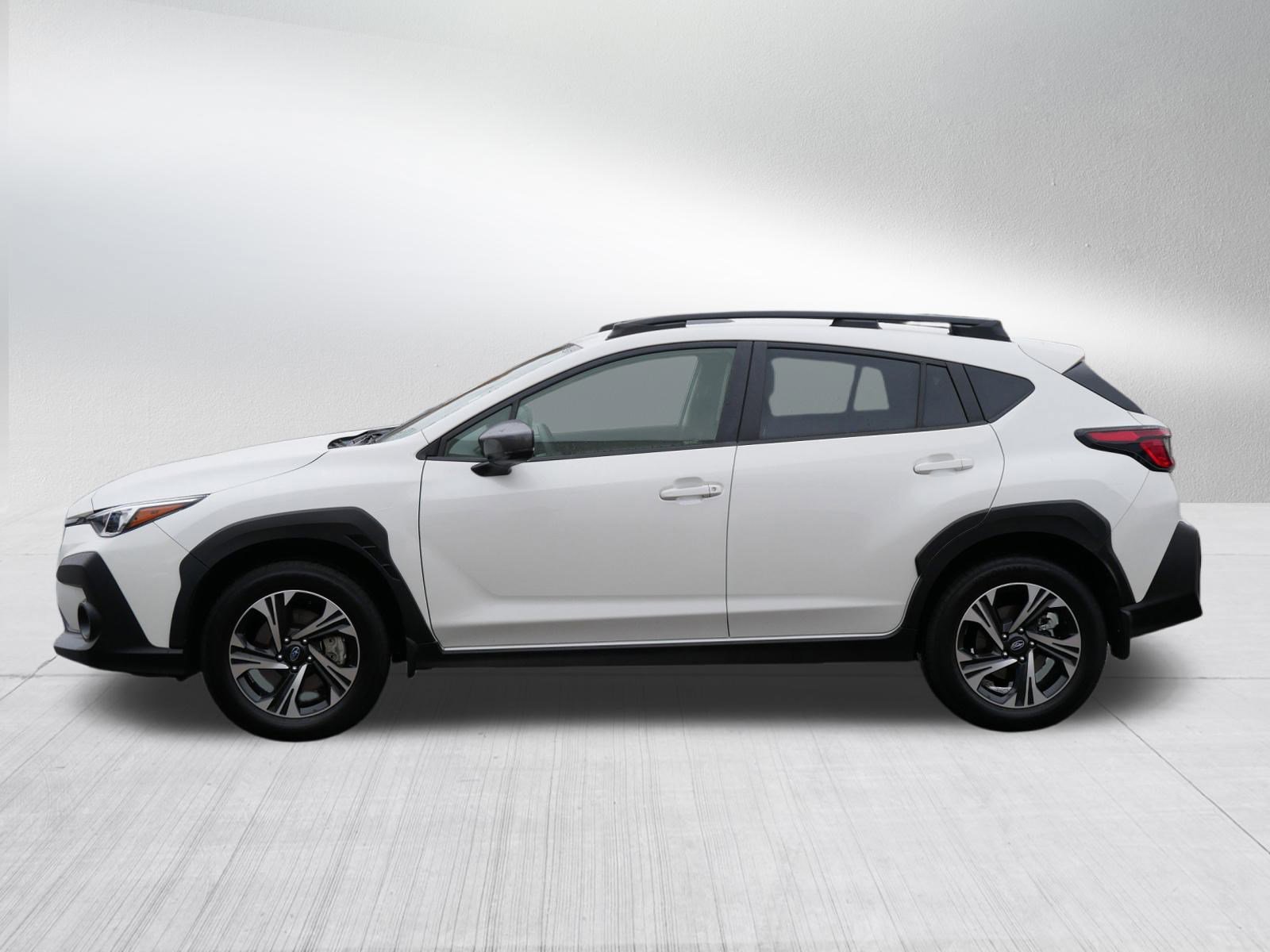 2024 Subaru Crosstrek Premium photo 3