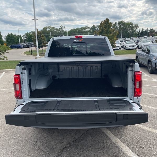 2022 Ford F-150 XLT photo 16