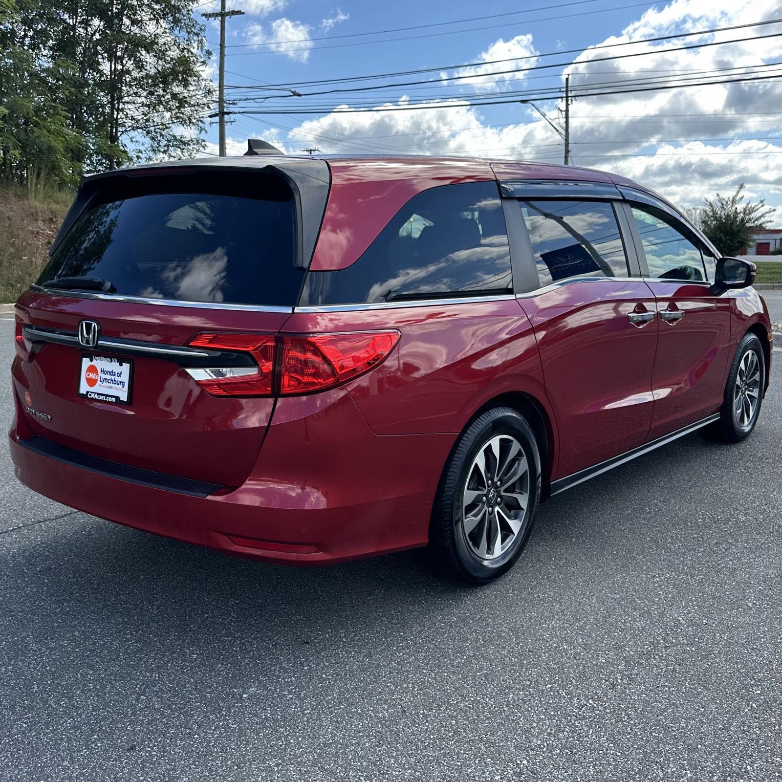 2022 Honda Odyssey EX-L photo 3