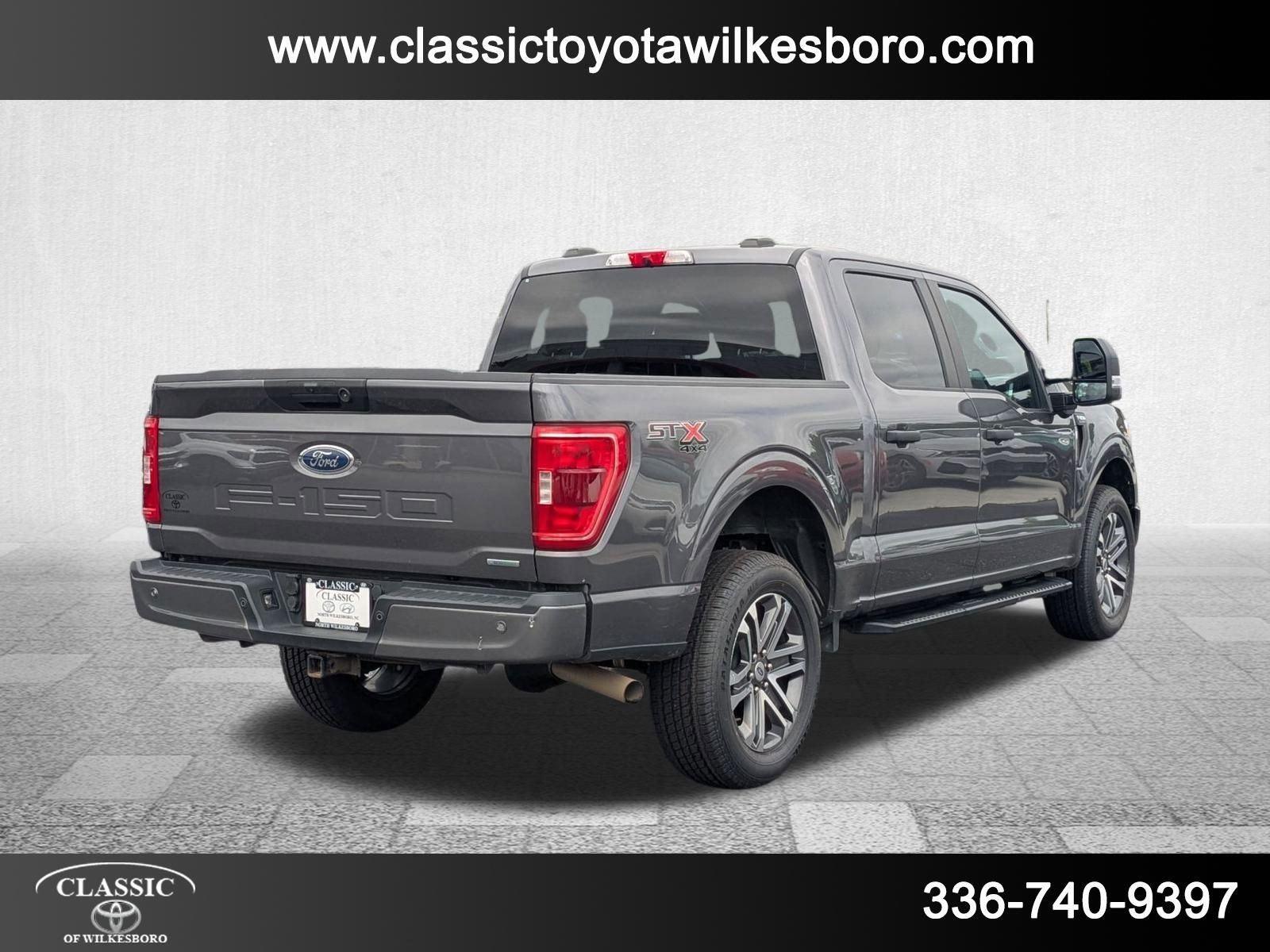 2022 Ford F-150 XL photo 3