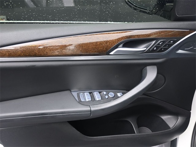 2023 Bmw X4 xDrive30i photo 2