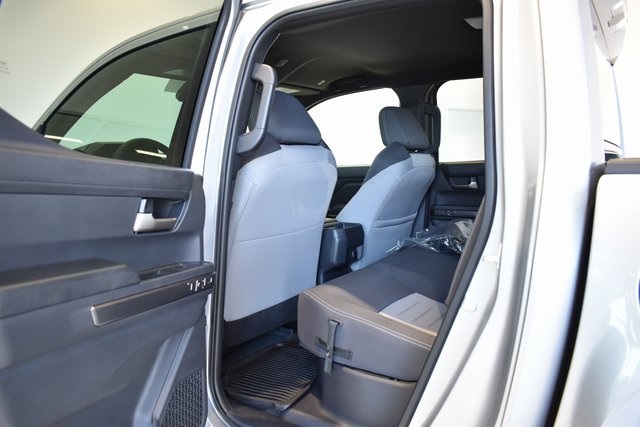 2025 Toyota Tacoma TRD Sport photo 12