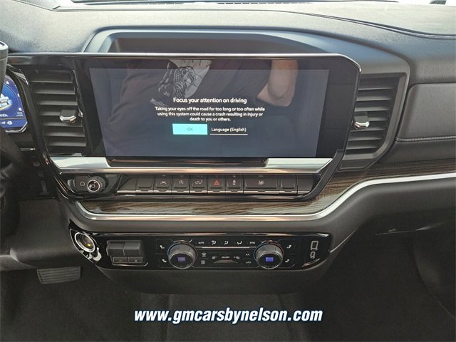2025 Chevrolet Silverado 1500 LT photo 9