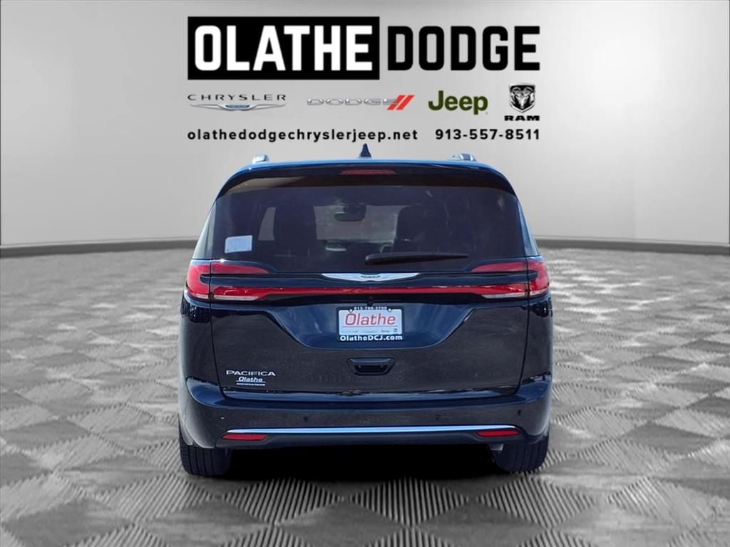 2026 Chrysler Pacifica Pinnacle photo 27