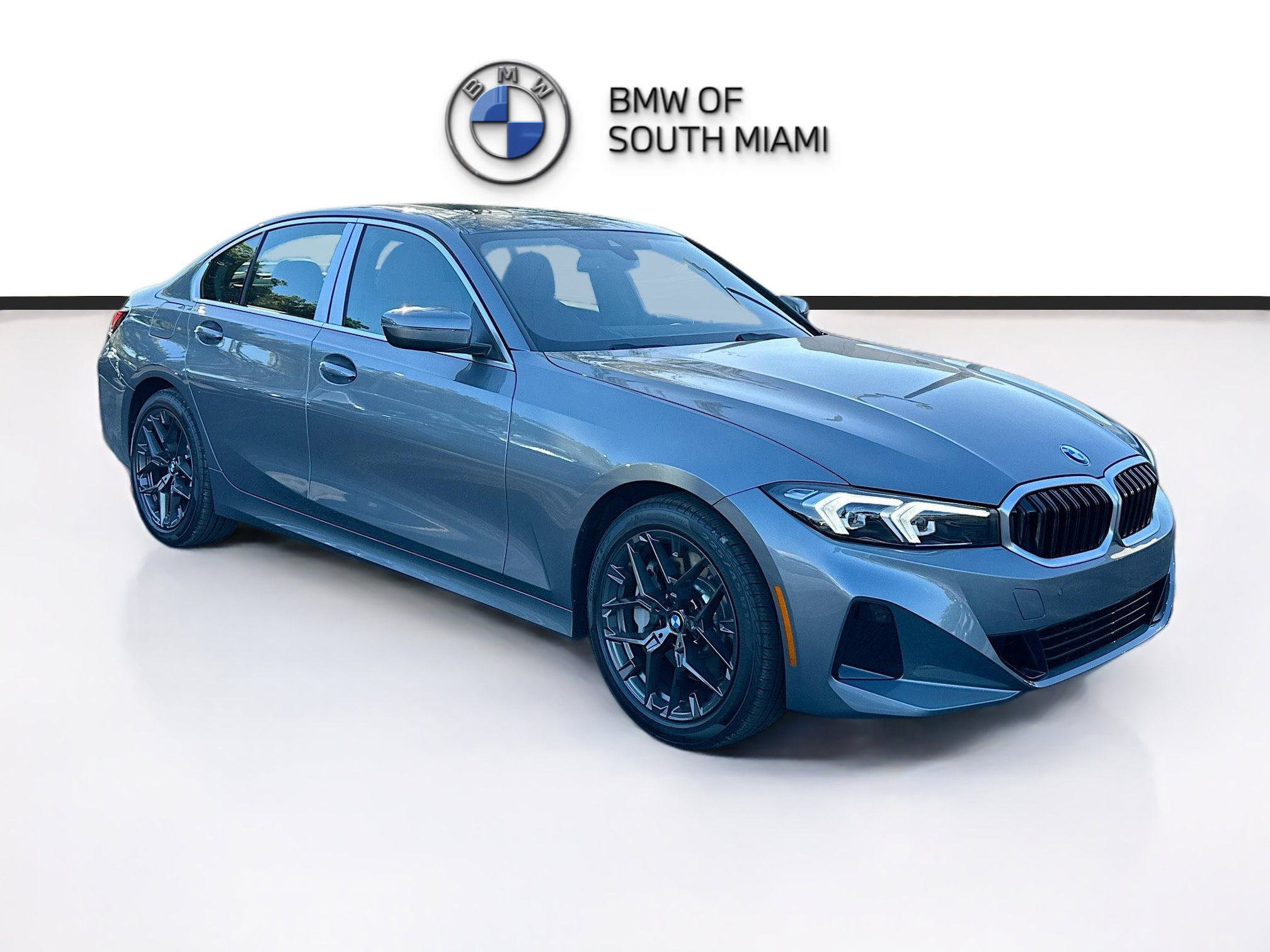 2026 BMW 3 Series 330i's photo