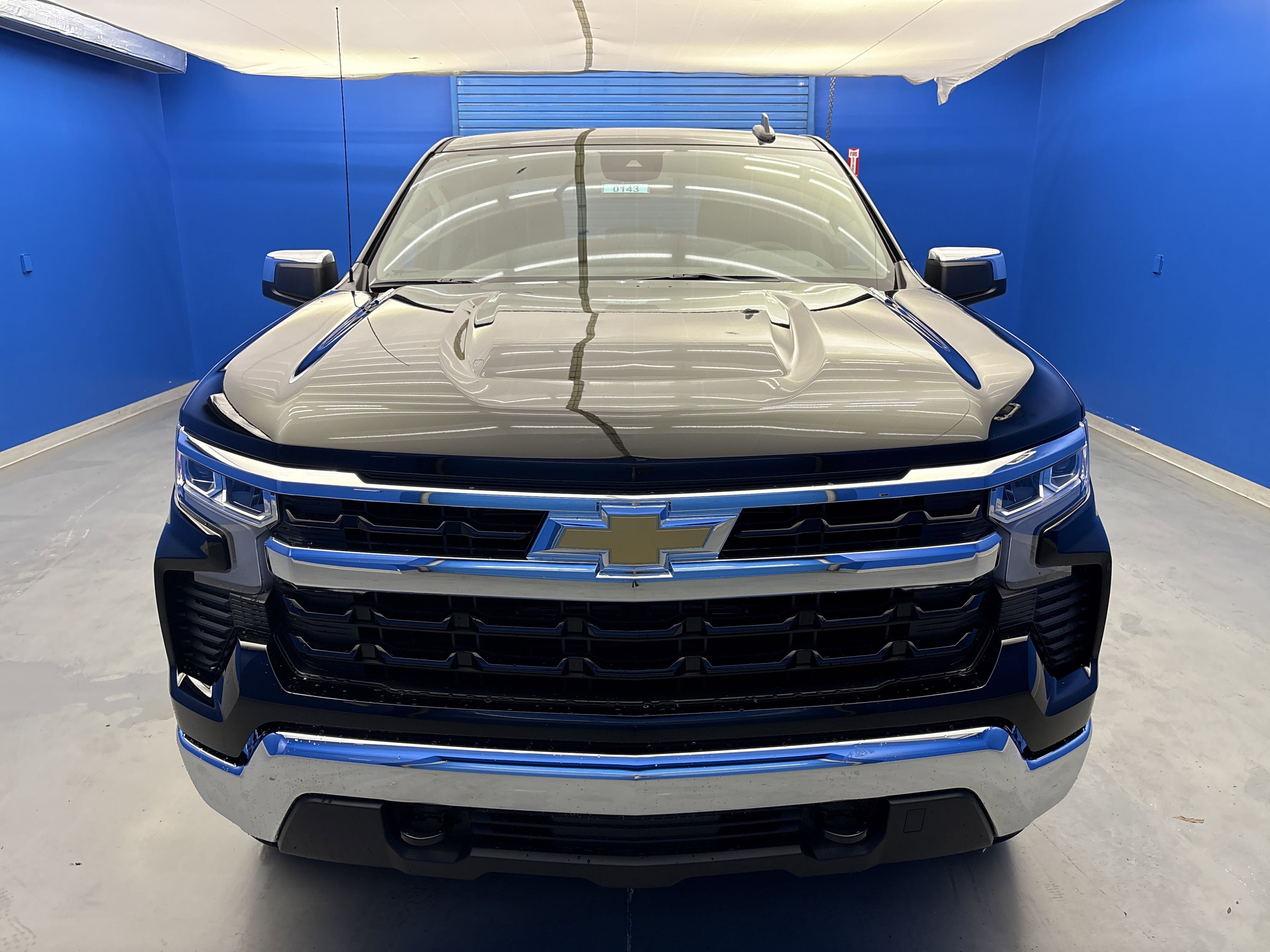 2026 Chevrolet Silverado 1500 LT photo 3
