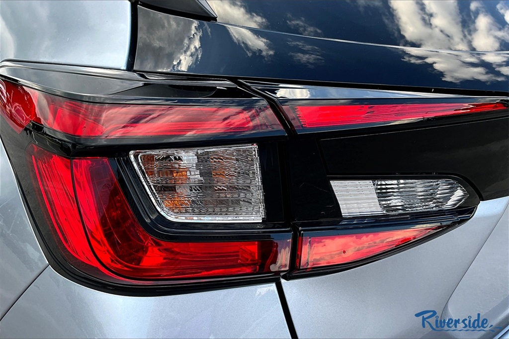 2025 Subaru Crosstrek Sport photo 18