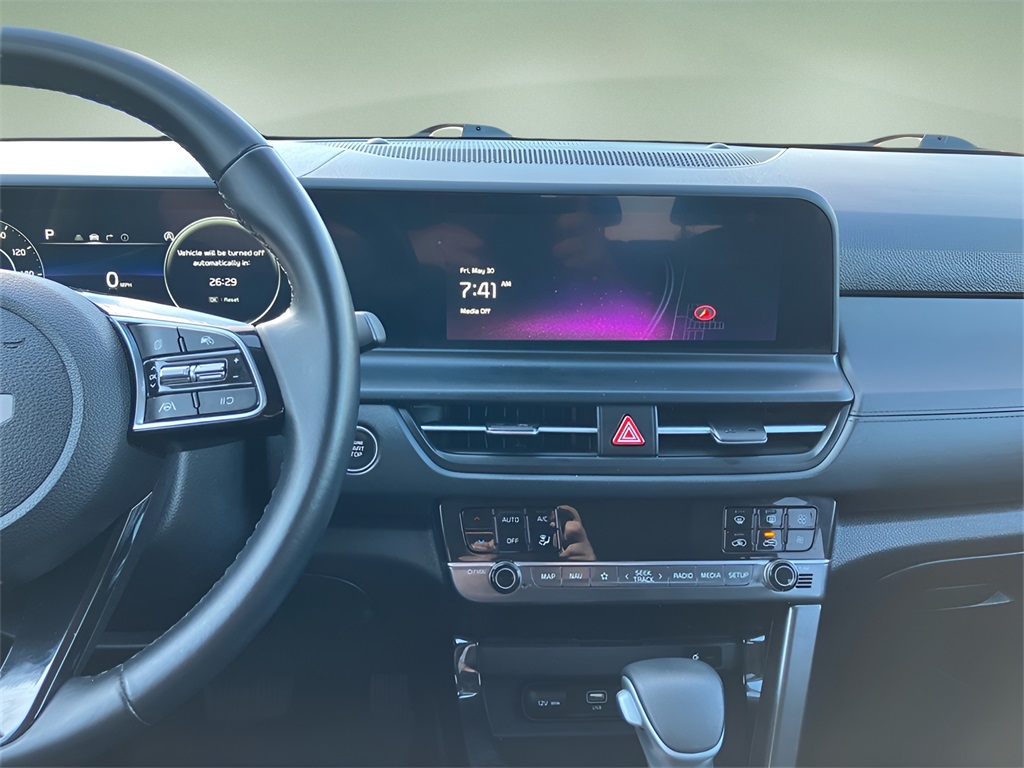 2024 Kia Seltos EX photo 14