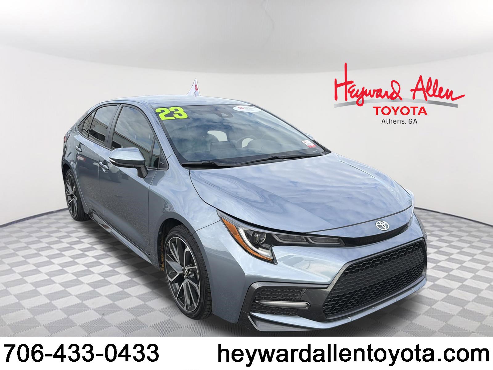 2022 Toyota Corolla SE's photo