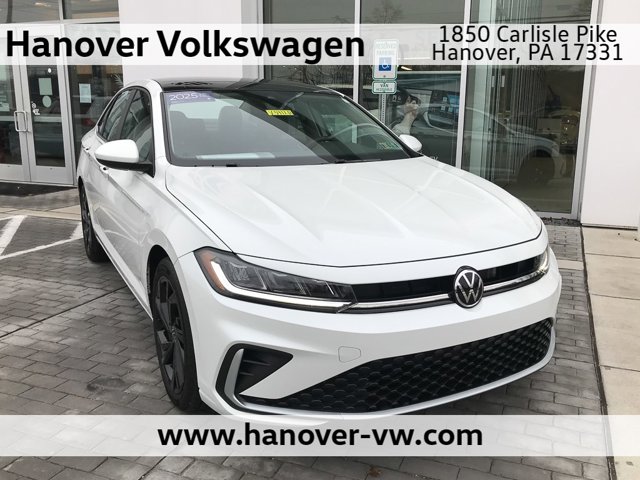 2025 Volkswagen Jetta SE's photo