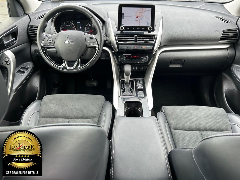 2024 Mitsubishi Eclipse Cross SE photo 14
