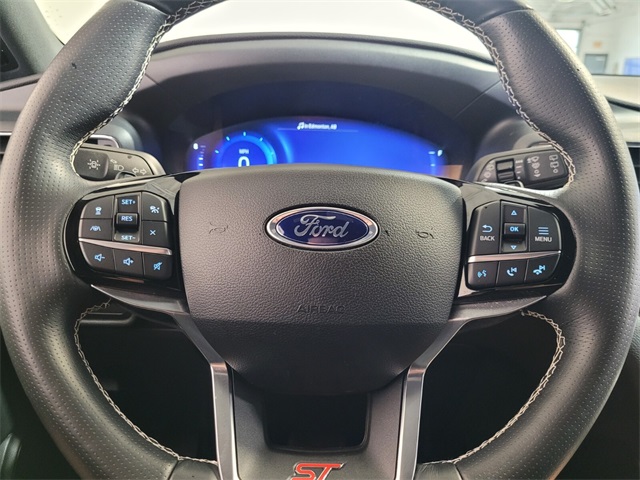 2021 Ford Explorer ST photo 22