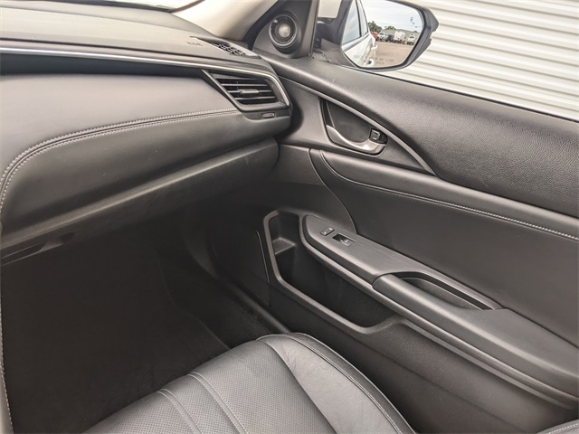 2022 Honda Insight Touring photo 10