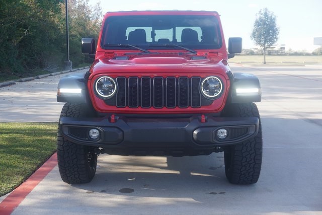 2024 Jeep Gladiator Rubicon photo 2