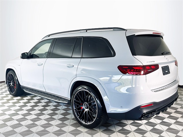 2026 Mercedes Benz GLS 63 AMG photo 2