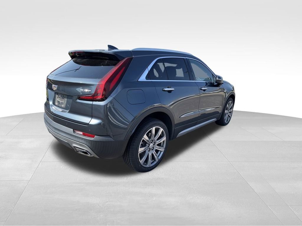 2019 Cadillac XT4 Premium Luxury photo 3
