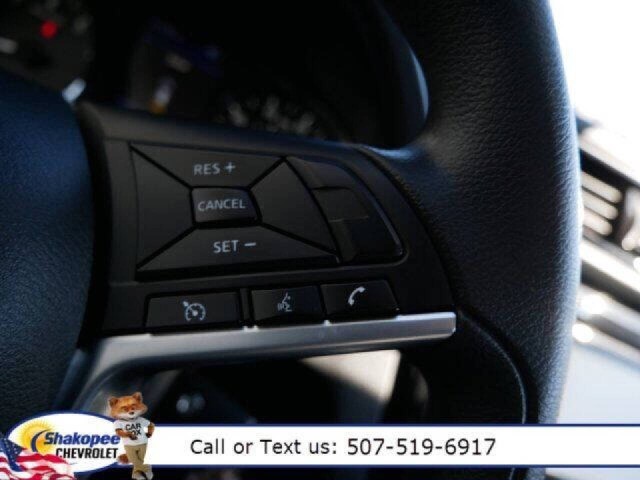 2021 Nissan Rogue Sport S photo 21