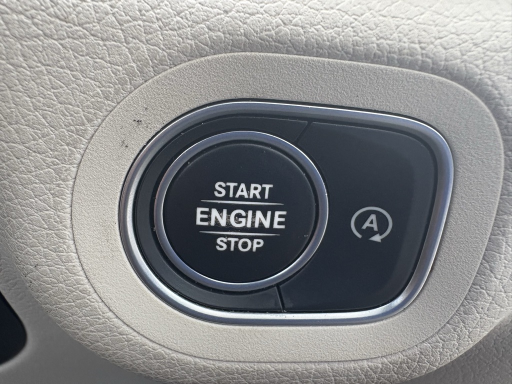 2020 Mercedes Benz GLE 350 photo 18