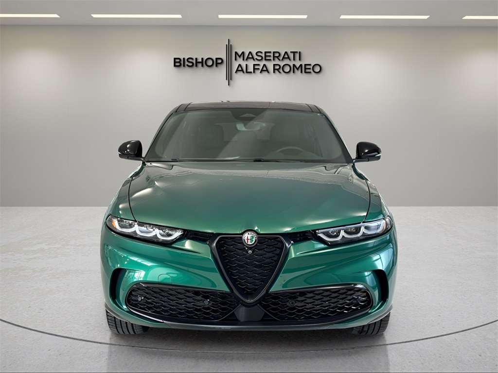 2024 Alfa Romeo Tonale Veloce photo 2