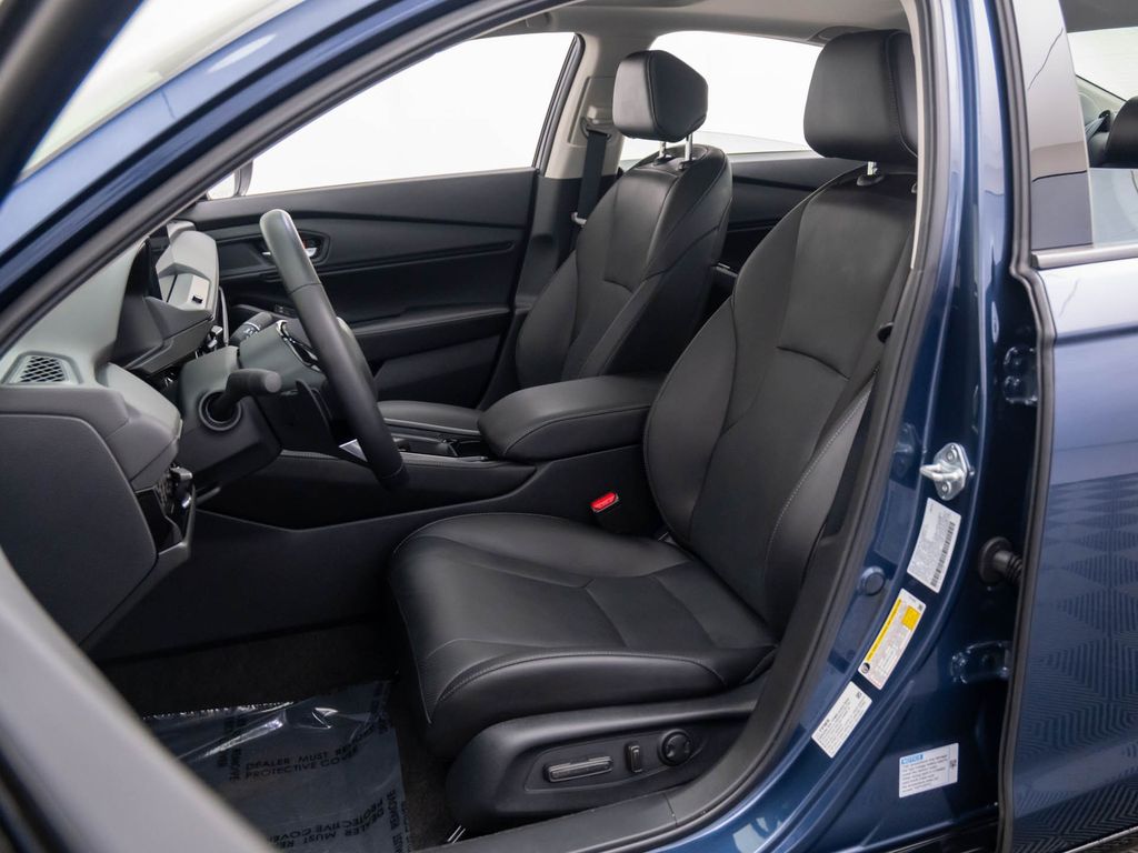 2024 Honda Accord Hybrid Touring photo 14