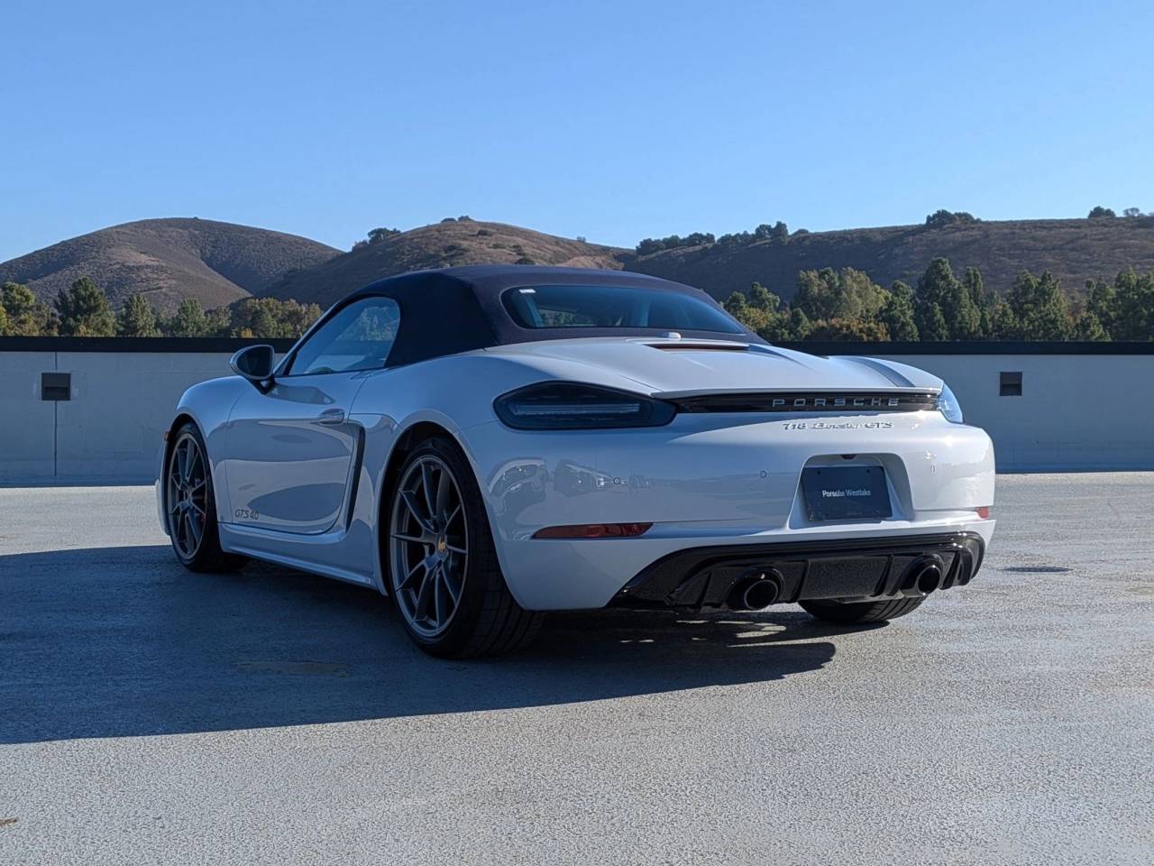2025 Porsche Boxster GTS 4.0 photo 3