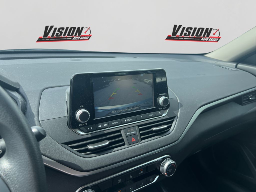 2022 Nissan Altima 2.5 S photo 23