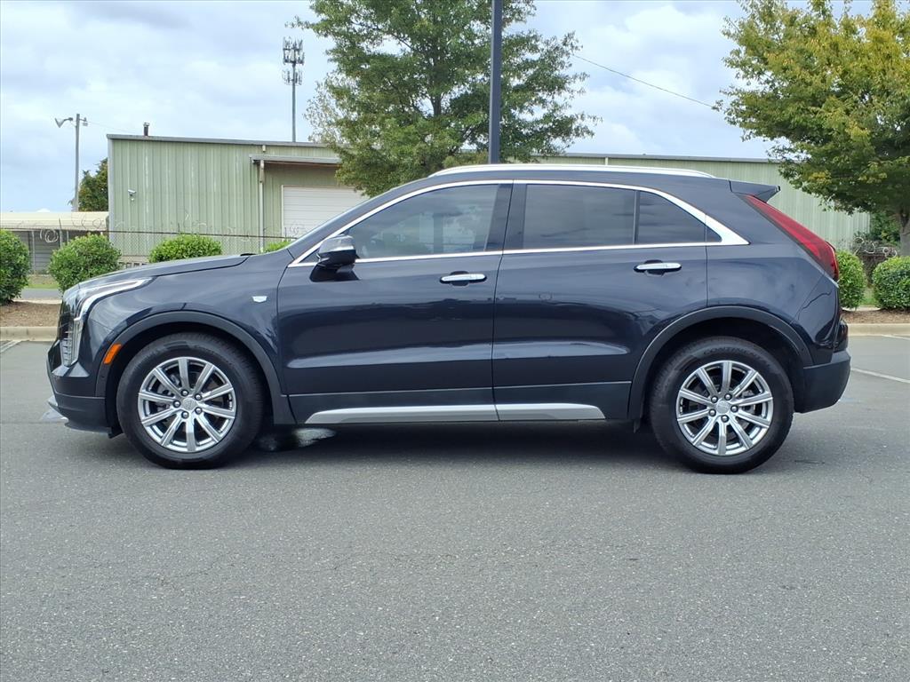 2022 Cadillac XT4 Premium Luxury photo 4