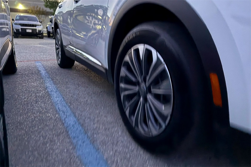 2024 Buick Envision Preferred photo 4