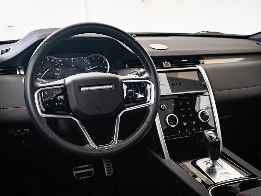 2023 Land Rover Discovery Sport SE R-Dynamic photo 3