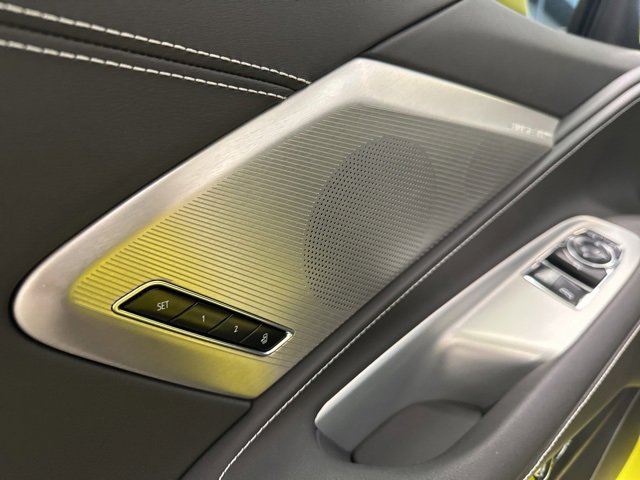 2022 Chevrolet Corvette Stingray 2LT photo 12
