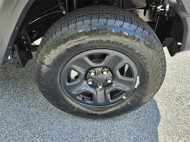2025 Jeep Wrangler Sport photo 14