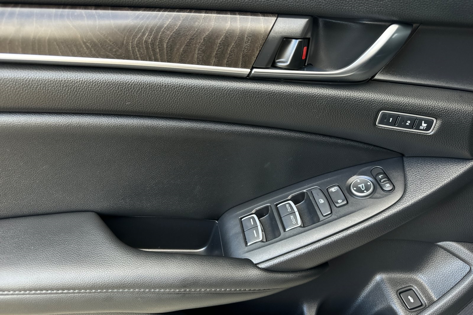 2022 Honda Accord EX-L photo 12