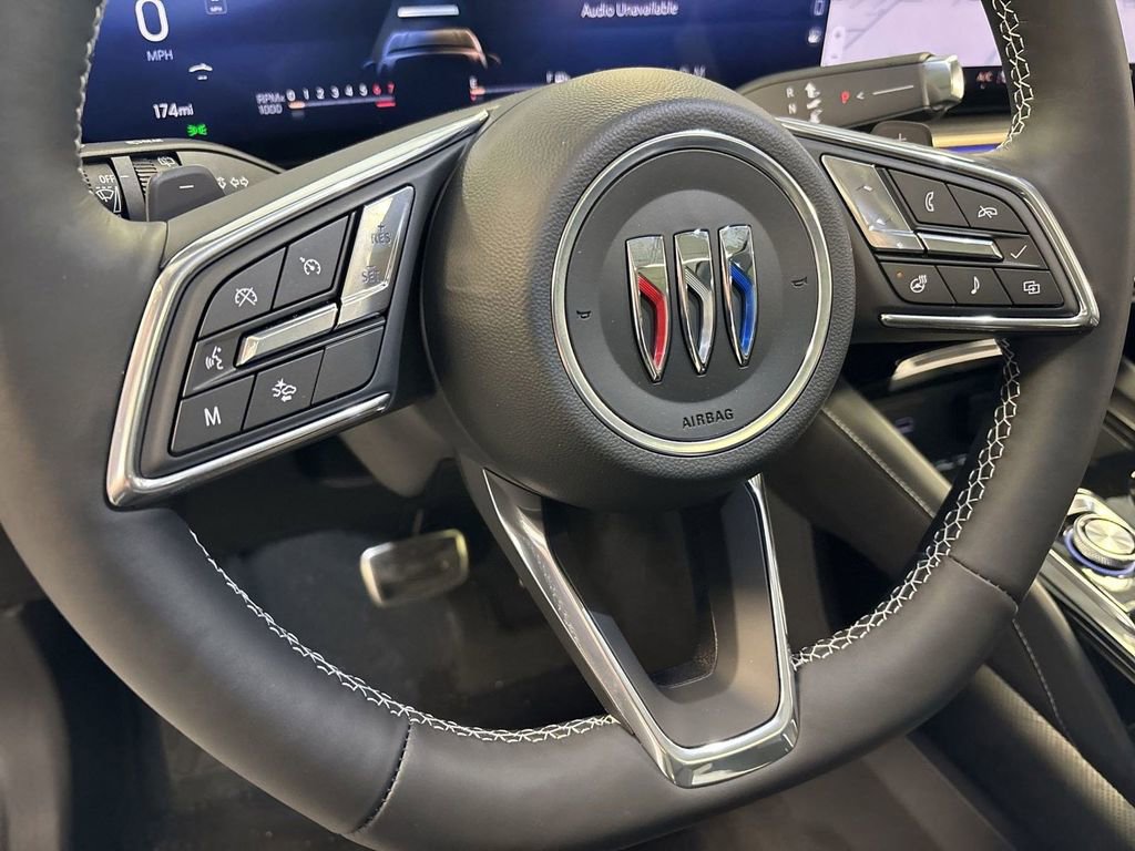 2025 Buick Envision Sport Touring photo 30