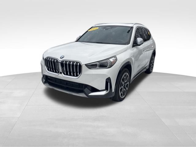 2023 BMW X1 Base's photo
